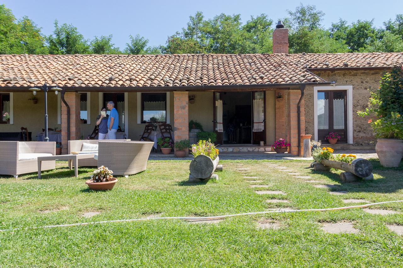 Gasthaus La Rosa Nel Bicchiere Soveria Mannelli Exterior foto